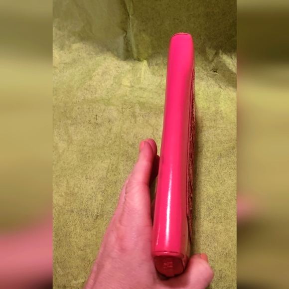 See By Chloe Patent Leather Long Zip Wallet Hot Pink 8" X 4.5" - Picture 7 of 15